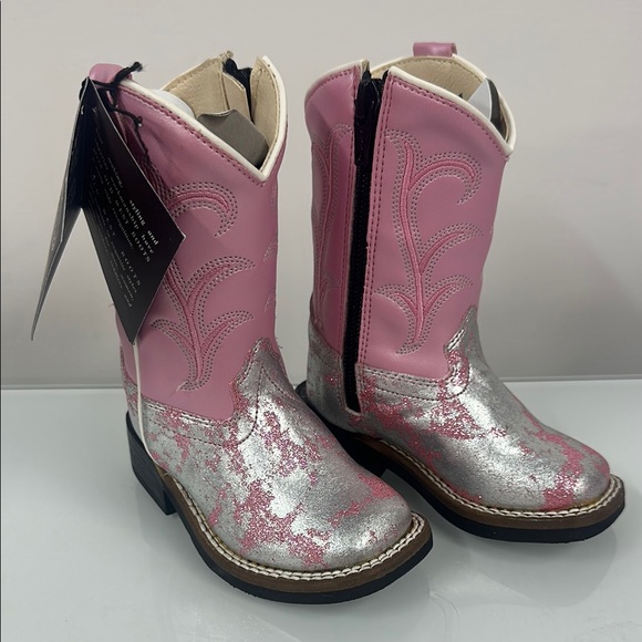 Old West Pink and Silver Kids Boots 4 - Picture 1 of 7